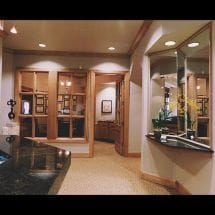 Welcoming front reception desk